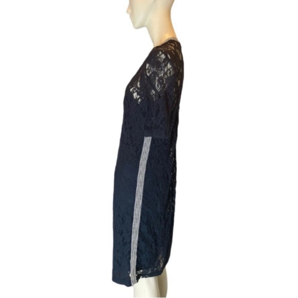 Hope and Harlow Navy lace dress size 8 - Picture 4 of 5